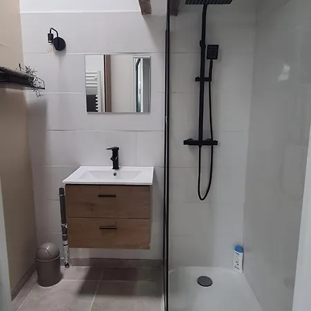 Mini Loft Atypique Proche Paris 13 Apartment